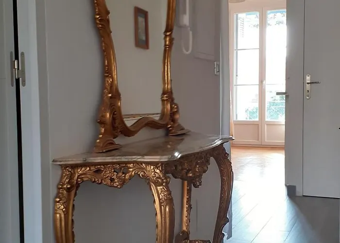 Apartment Palais de Coppet